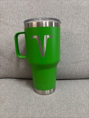 New Yeti 35 oz (no straw)